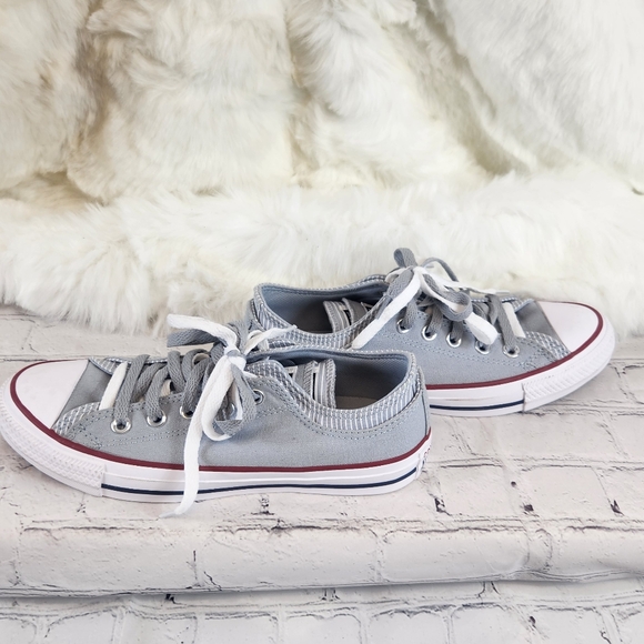 NWOT Women's Dbl Lace Converse Chuck Taylors - Picture 4 of 6